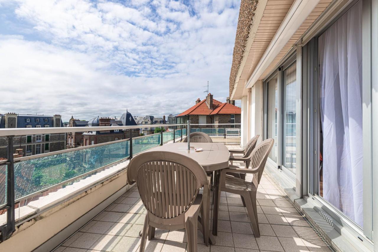דינאר Residence Le Crystal מראה חיצוני תמונה