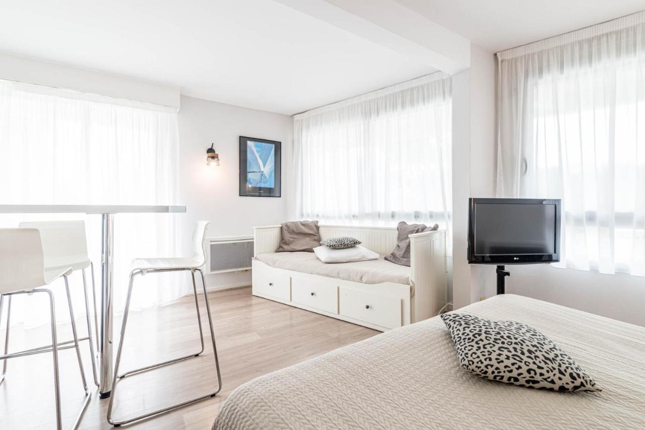 דינאר Residence Le Crystal מראה חיצוני תמונה